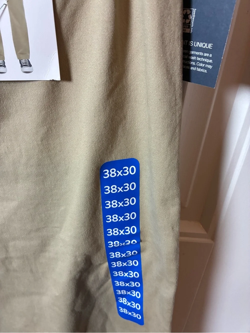 GAP Men's Tan Straight-Leg Chinos